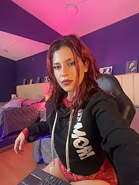 Snapshot of _MissFortune__ chatting on November 2025 12:05:02 PM MissFortune online show from November 2025 12:05:02 PM