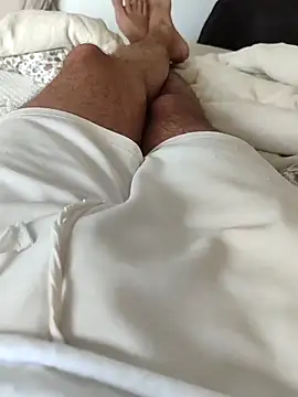 berkkderlerr online show from November 2025 10:49:02 AM