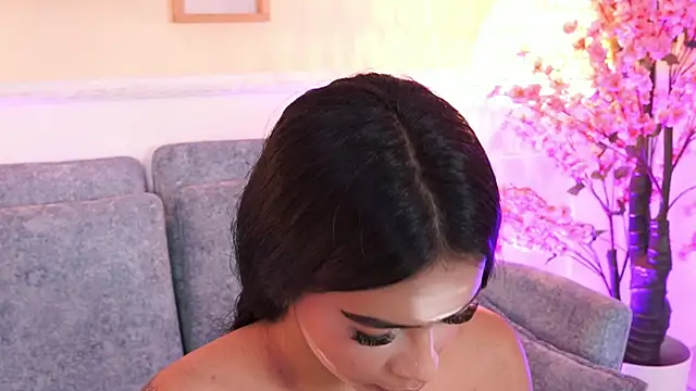 MeganLowell online show from March 2026 07:07:02 PM