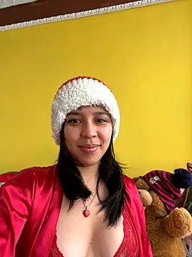 Esmerald 1111 online show from December 2025 12:54:01 PM