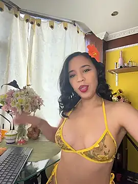 Snapshot of Esmerald_1111 chatting on July 2026 12:51:01 PM Esmerald 1111 online show from July 2026 12:51:01 PM