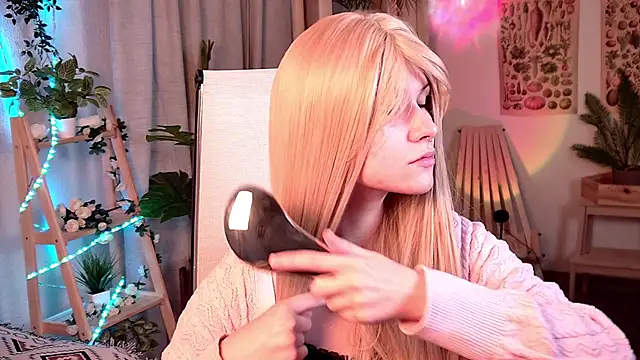 RickiOwens online show from January 2026 06:39:01 AM