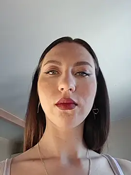 Snapshot of Jannetemagdalenovna chatting on June 2026 08:31:02 AM Jannetemagdalenovna online show from June 2026 08:31:02 AM