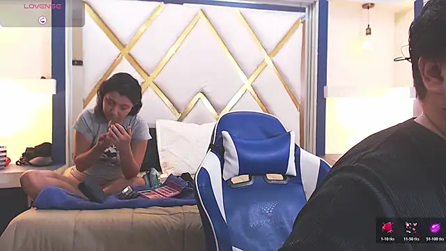 danna thiago1 online show from November 2025 01:46:02 PM