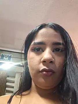 LeahSole online show from December 2025 04:10:02 AM