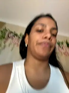 ArielleMillerr- online show from December 2025 05:52:02 PM