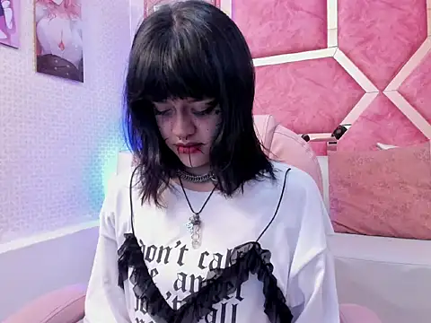 Nahemont Sadish online show from December 2025 12:10:01 PM