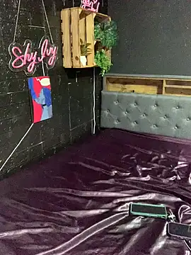 Shy-Ivy online show from March 2026 09:42:02 PM