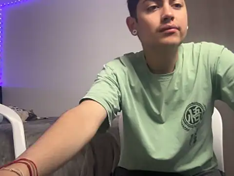 Zhara williams online show from April 2026 01:15:02 PM