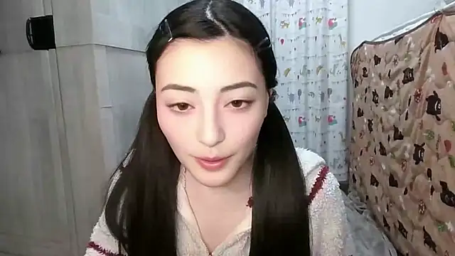 kaede 2112 online show from March 2026 01:28:01 PM