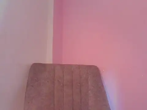 Snapshot of Behla_Rouseh3_ chatting on April 2026 10:44:02 PM Behla Rouseh3 online show from April 2026 10:44:02 PM