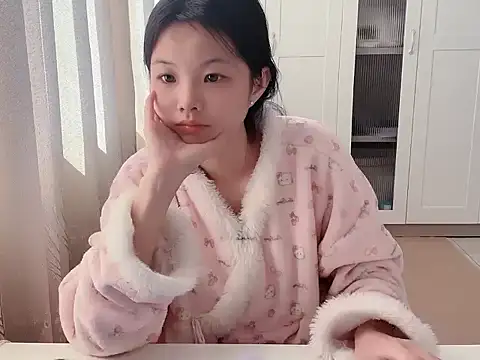 Snapshot of bunny-- chatting on November 2025 06:01:01 AM bunny-- online show from November 2025 06:01:01 AM