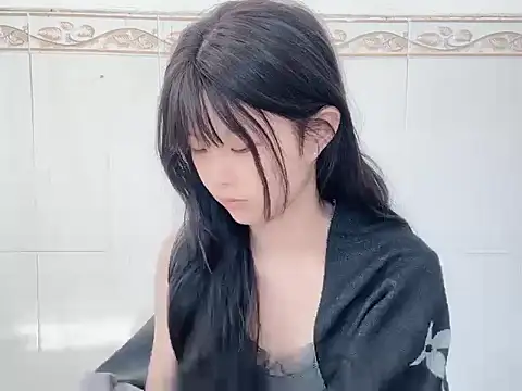 Snapshot of bunny-- chatting on November 2025 04:02:02 AM bunny-- online show from November 2025 04:02:02 AM