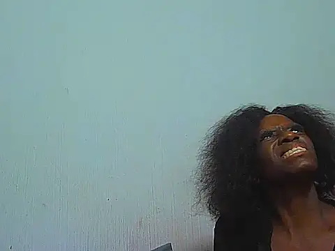 BrunetteNaomi8 online show from April 2026 08:03:01 PM