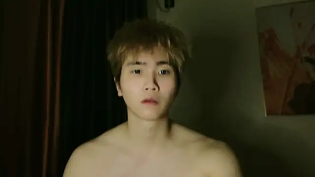 Snapshot of Juhone chatting on March 2026 02:07:02 PM Juhone online show from March 2026 02:07:02 PM