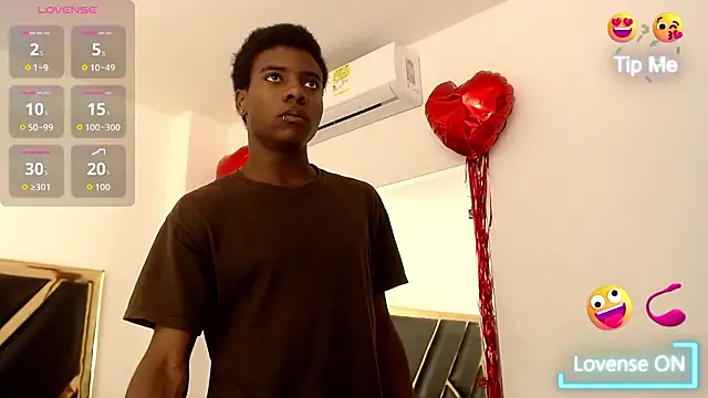 NoahJhonson69 online show from March 2026 12:12:02 PM