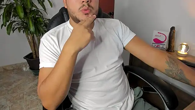 Mark  Brown online show from November 2025 04:34:02 AM