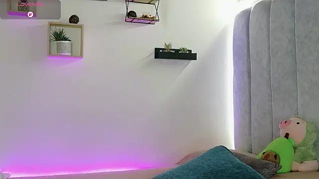  manumontoya online show from February 2026 04:46:02 PM