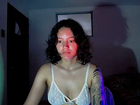 tanukyy online show from December 2025 05:51:02 PM