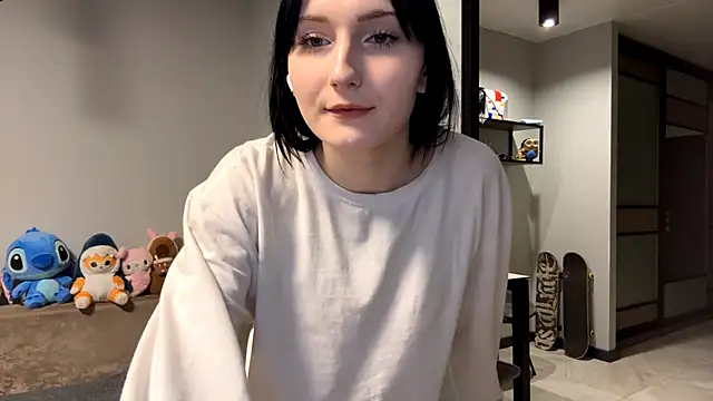 Nikaminion online show from November 2025 09:09:02 AM