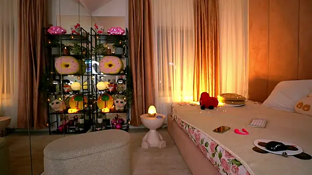 oh M God online show from February 2026 07:35:01 PM