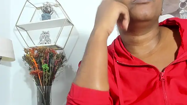 Snapshot of ebony_cristal_1 chatting on November 2025 09:19:02 AM ebony cristal 1 online show from November 2025 09:19:02 AM