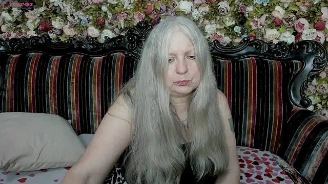 Snapshot of mariabelladonna chatting on July 2026 09:41:02 PM mariabelladonna online show from July 2026 09:41:02 PM