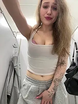 Snapshot of RussianWoman chatting on February 2026 03:23:02 AM RussianWoman online show from February 2026 03:23:02 AM