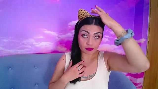 Snapshot of mei_kora chatting on November 2025 12:05:02 PM mei kora online show from November 2025 12:05:02 PM