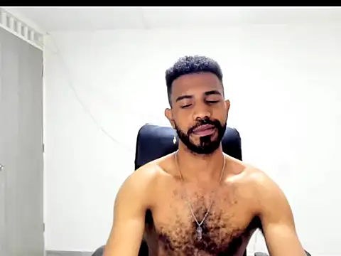 alberthot11 online show from April 2026 01:44:02 PM