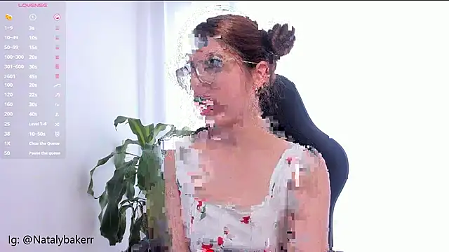 Nat Bakerss online show from December 2025 07:20:02 PM