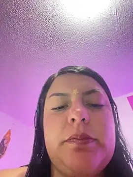 catbunnymmm online show from February 2026 12:17:01 AM