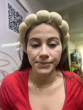 MiaWhiteBunny online show from June 2026 08:58:01 PM