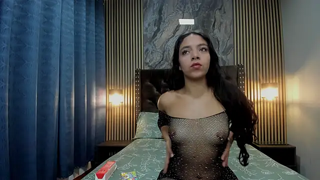 kaia flame online show from December 2025 12:25:02 PM