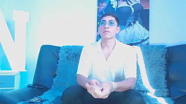 ATLASVANDRAKE online show from November 2025 07:58:01 PM