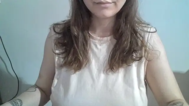 Snapshot of xxxluana chatting on August 2026 06:35:02 PM xxxluana online show from August 2026 06:35:02 PM