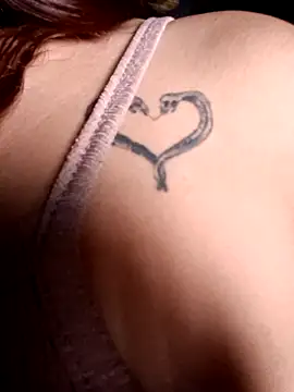 cata bronw online show from April 2026 04:18:01 PM