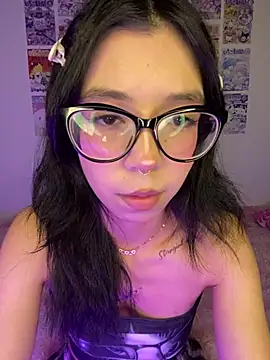 Valen-Foxx1 online show from January 2026 06:18:02 AM