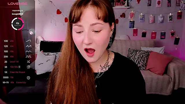 Snapshot of velvet_cherry_ chatting on July 2026 09:05:01 AM velvet cherry online show from July 2026 09:05:01 AM
