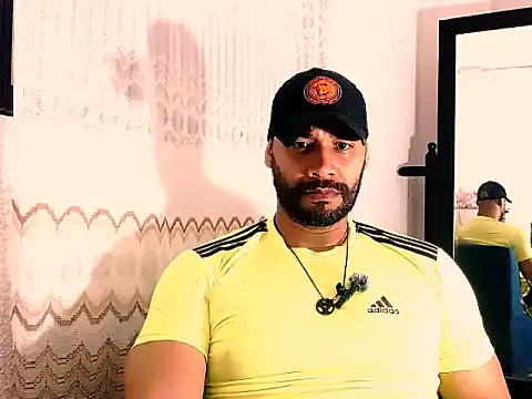 musclehetero online show from May 2026 09:30:02 PM