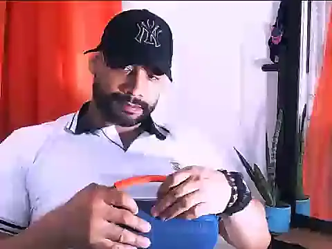 musclehetero online show from May 2026 11:07:01 AM