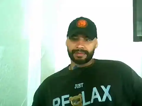 musclehetero online show from June 2026 03:06:02 PM