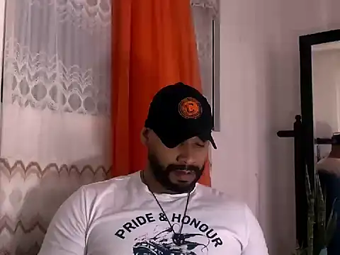 musclehetero online show from June 2026 02:23:01 PM