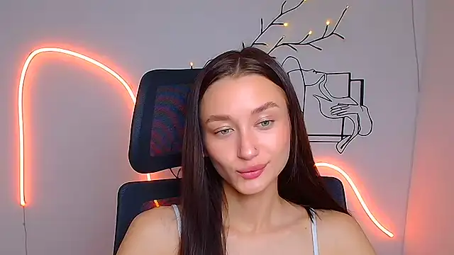 Stella XO online show from July 2026 06:12:01 AM
