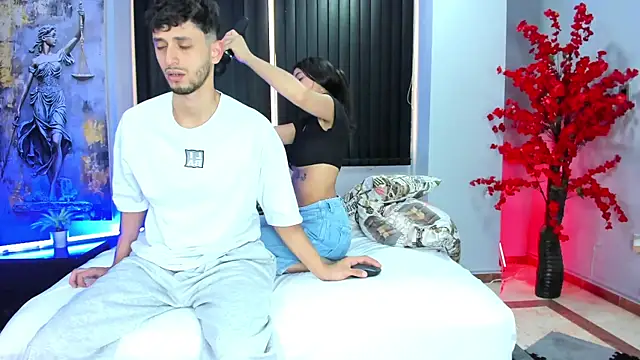 dracke and zara online show from April 2026 12:43:02 PM