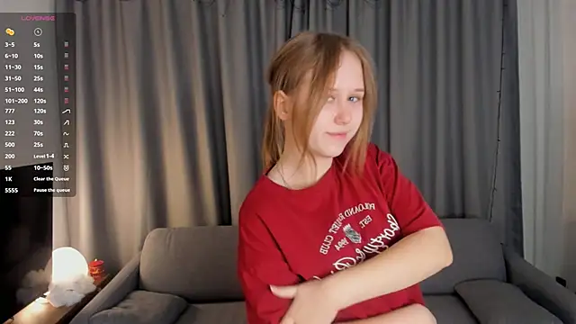 VoidElaris online show from February 2026 08:02:01 PM