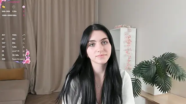 Snapshot of MonaChim chatting on December 2025 01:05:02 PM MonaChim online show from December 2025 01:05:02 PM