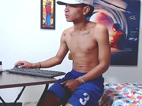 Snapshot of crissex3 chatting on March 2026 02:01:01 PM crissex3 online show from March 2026 02:01:01 PM