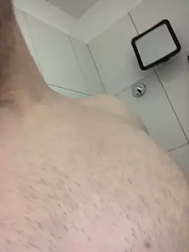 Spielzeugtwink online show from March 2026 03:23:01 PM