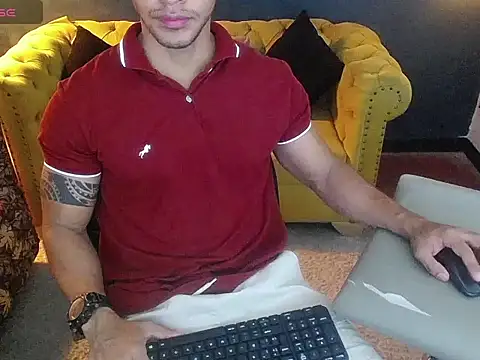 tayler luke online show from November 2025 01:19:01 AM